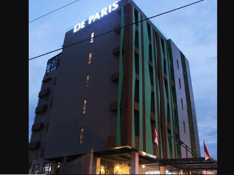 De Paris Hotel Medan Exteriör bild